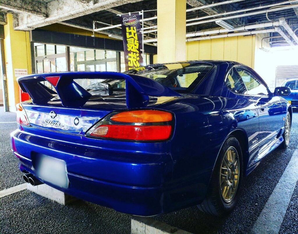 定期的な洗車